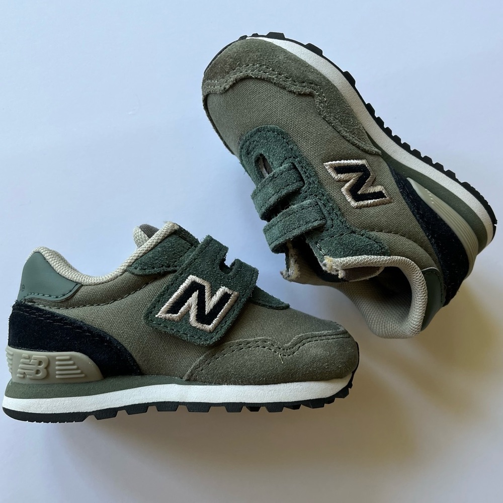 Kids size 5 New Balance sneaker shoe sage green
